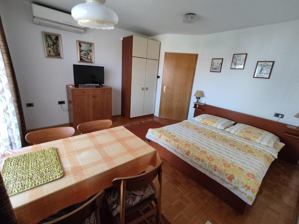 Apartments Samec Izola Luaran gambar
