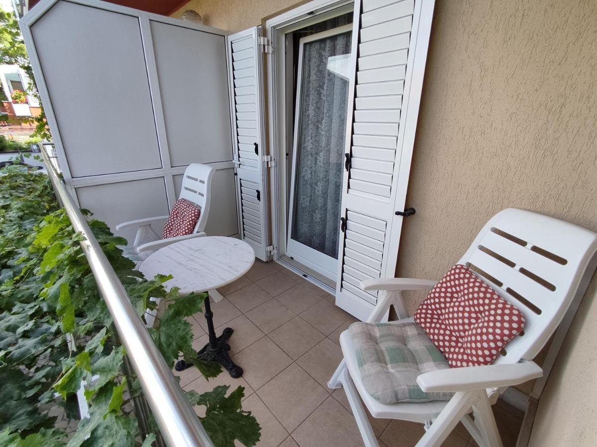 Apartments Samec Izola Luaran gambar