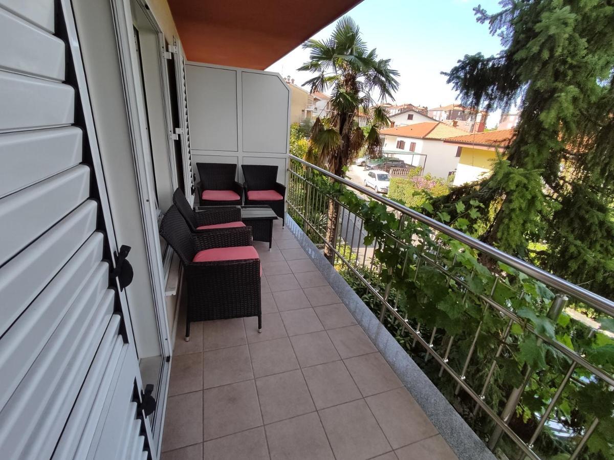 Apartments Samec Izola Luaran gambar