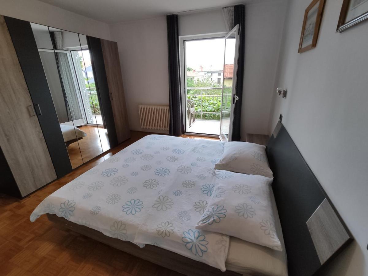 Apartments Samec Izola Luaran gambar