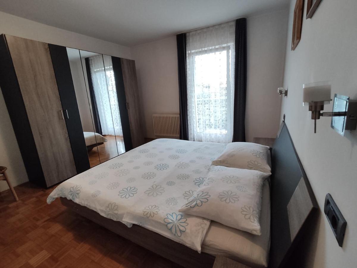 Apartments Samec Izola Luaran gambar