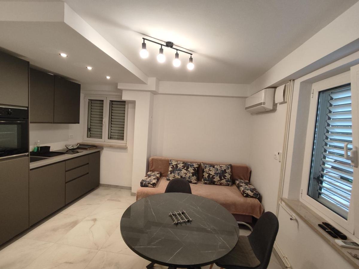 Apartments Samec Izola Luaran gambar